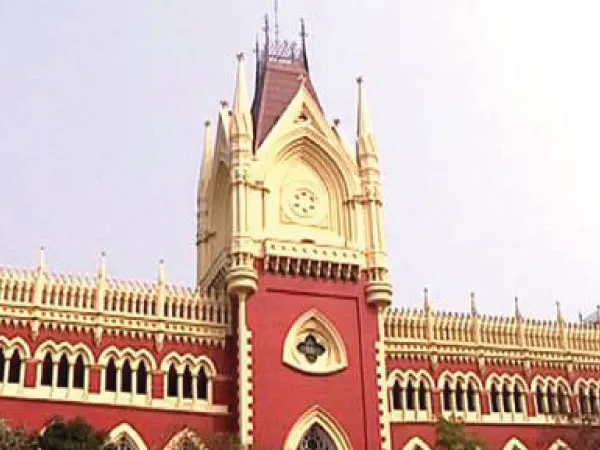 মুখ্যমন্ত্রী-রাজ্যপাল বিবাদ ‘চায়ে পে  চর্চায়’ মেটানোর পরামর্শ হাইকোর্টের