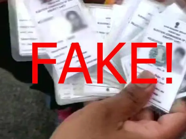 বাংলাদেশি নাগরিকদের হাতে জাল ভোটার কার্ড, অভিযোগ ঘিরে চাঞ্চল্য হাবড়া থানায়