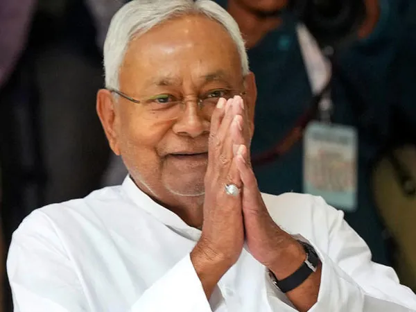 বিহার ভোটের আগে নীতীশকেই জোটের নেতা ঘোষণা বিজেপির