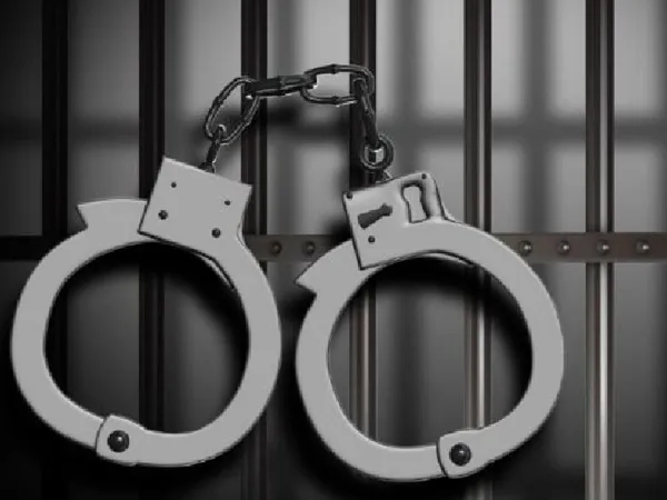 সাত কোটির চেক বাউন্স, প্রাক্তন ক্রিকেটার সেহবাগের ভাই গ্রেপ্তার