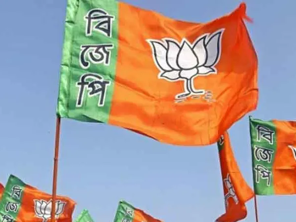 শুধু তৃণমূল নয়, বিজেপিও ভূতুড়ে ভোটার ধরতে নেমেছে মেদিনীপুরে