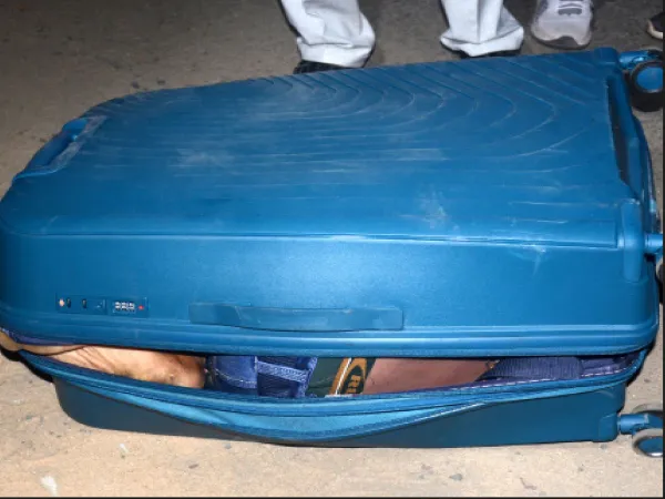 কাজ থেকে ফিরে ব্যবসায়ীর দেহ ব্যাগে ভরে দুই অভিযুক্ত