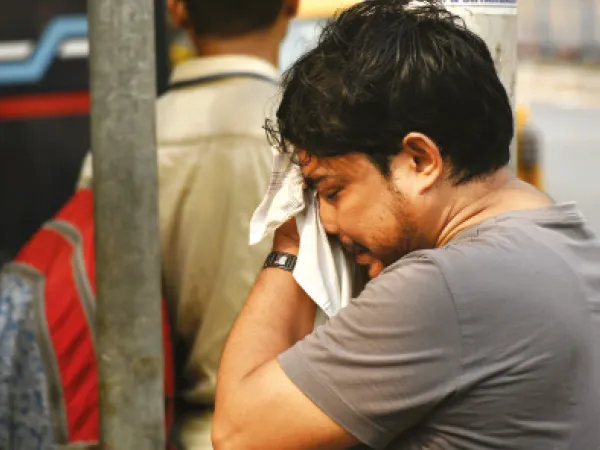দক্ষিণবঙ্গের একাধিক জেলায় তাপপ্রবাহের সতর্কবার্তা জারি
