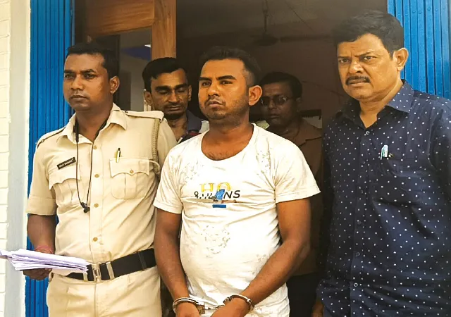 চার বছরের মেয়েকে ব্রিজ থেকে নদীতে ফেলে খুন, গ্রেপ্তার বাবা, পরকীয়া সন্দেহে স্ত্রীর সঙ্গে অশান্তি