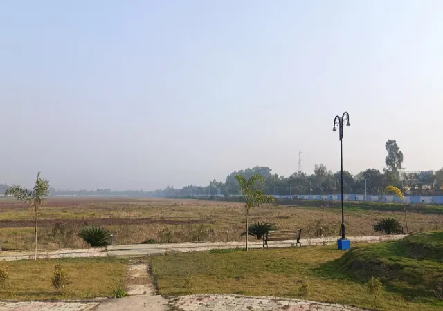 ছয় বছরেও শেষ হয়নি তপন দিঘির সংস্কার