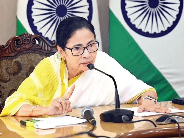 লন্ডন সফরের আগে বদনাম রটাচ্ছে ‘গণশক্ররা’, ক্ষোভপ্রকাশ মুখ্যমন্ত্রীর