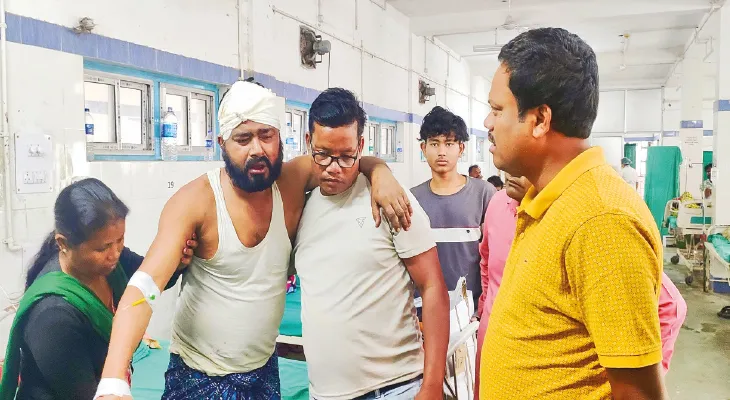 খাগড়াবাড়িতে এনবিএসটিসির বাস চালককে মারধর দুষ্কৃতীদের, ধৃত ১