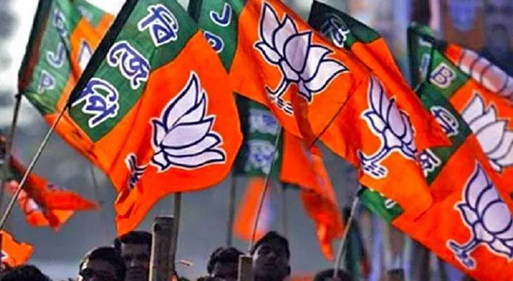 সংখ্যালঘু নামে ফেক প্রোফাইল বানিয়ে উস্কানির ছক বিজেপির? ভোটে ধর্মীয় বিভাজনের অভিযোগ তৃণমূলের