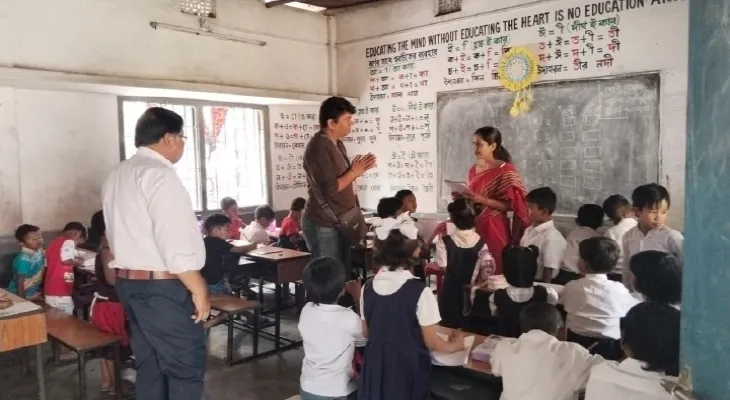 মাথাভাঙা-২ ব্লকের ৩টি প্রাইমারি স্কুল পরিদর্শনে কেন্দ্রীয় প্রতিনিধি দল