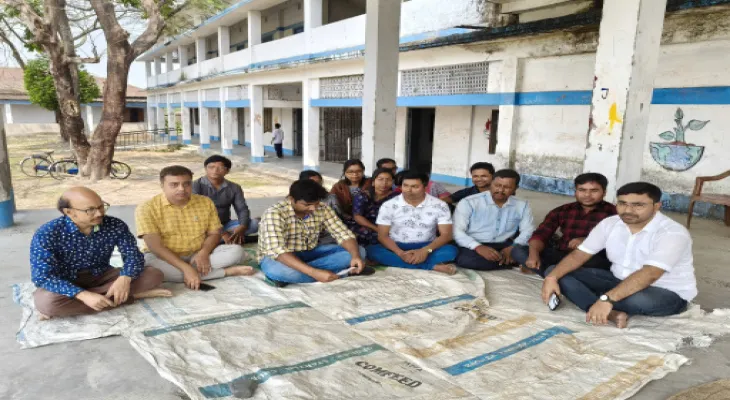 শ্রেণিকক্ষে ফ্যান নেই, টিচার্স কমনরুমে ক্যামেরা! বিতর্ক