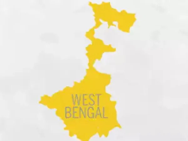 নতুন দ্বারের উদ্বোধনে হাতে হাত রবি-ভূষণের