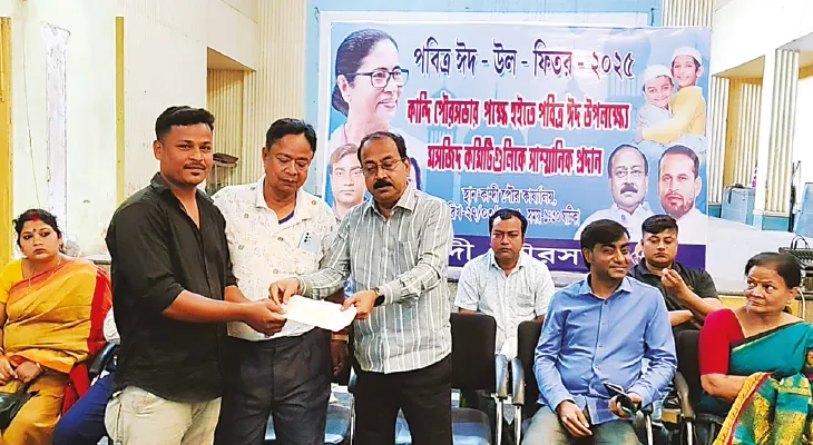 ঈদে এলাকা পরিষ্কার ও আলোকিত রাখার আহ্বান, ১৮টি মসজিদ কমিটিকে আর্থিক সাহায্য‌