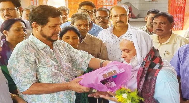 ‘ধর্ম যার যার, উৎসব সবার’ বার্তা বড়জোড়ার বিধায়কের