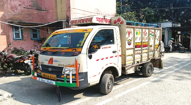 ডালখোলাকে করিডর করে কাফ সিরাপ পাচার চক্রের বাড়বাড়ন্ত, চিন্তায় পুলিস