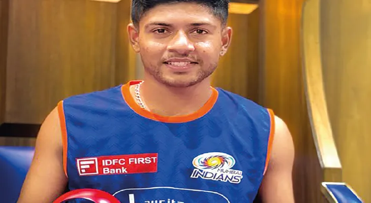 রাসেলকে ফিরিয়ে তৃপ্ত অশ্বিনী কুমার
