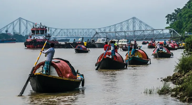 কলকাতায় বৃষ্টির সম্ভাবনা, আকাশ থাকবে মেঘলা