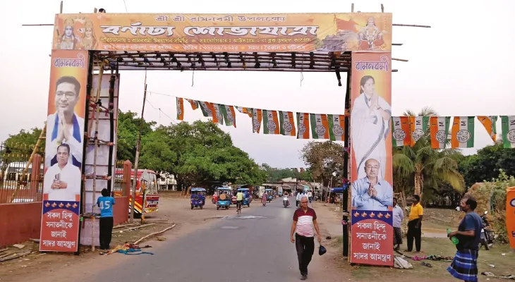 রামনবমীর আয়োজনে ব্যাকফুটে পদ্ম, এগিয়ে তৃণমূল