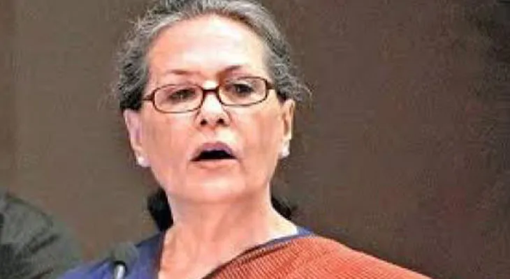 আপাতত স্থিতিশীল সোনিয়া গান্ধী