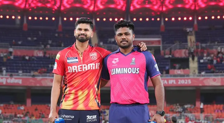 আইপিএল: ১০ রানে আউট শ্রেয়স আয়ার, পাঞ্জাব ১১/২ (১ ওভার) টার্গেট ২০৬
