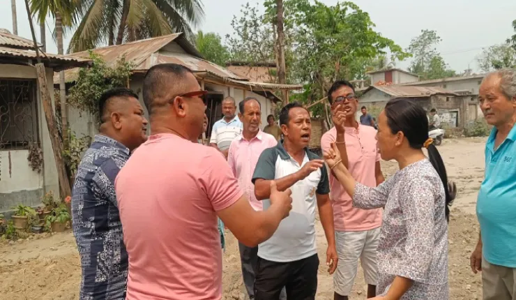 রাস্তার কাজে প্রভাব খাটাচ্ছেন সহ সভাপতি! সরব তারাবাড়ির বাসিন্দারা, আজ বৈঠক