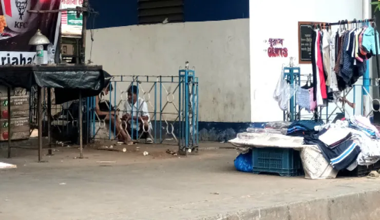 রাস্তায় ব্যবসায়ীকে চপারের কোপ, অভিযুক্ত কাউন্সিলার ঘনিষ্ঠ ফেরার