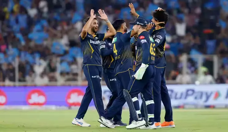 আইপিএল: ১৫৯ রানে অল আউট রাজস্থান (১৯.২ ওভার), ৫৮ রানে জয়ী গুজরাত
