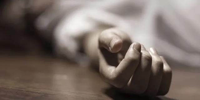 অতিরিক্ত সন্দেহপ্রবণ প্রেমিক, ইংলিশবাজারে মানসিক চাপে আত্মঘাতী যুবতী: অভিযোগ