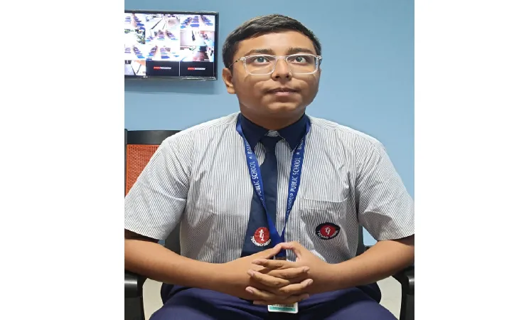 মহাকাশযান নিয়ে ইসরোয় প্রশিক্ষণের সুযোগ পেল বালুরঘাটের নিরভ্র বসাক