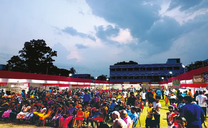 শক্তিপুরে বইমেলায় ব্যাপক সাড়া