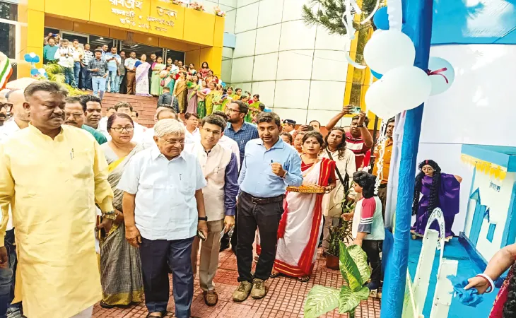 বর্জ্য সংগ্রহের বালতিতে কিউআর কোড, গাড়িতে জিপিএসে নজরদারি