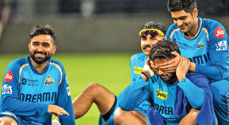 আজ গুজরাতের বিরুদ্ধে কঠিন চ্যালেঞ্জের মুখে পন্থের লখনউ