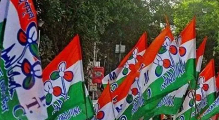 তৃণমূল বুথ সভাপতির দোকানে আগুন অভিযোগ দলেরই একাংশের বিরুদ্ধে