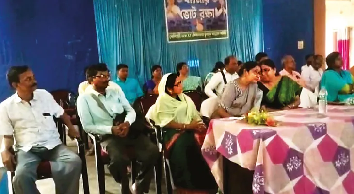 কেশিয়াড়ির বহিষ্কৃত তৃণমূল নেতা দূরত্ব  ঘুচিয়ে ফের উপস্থিত দলীয় কর্মসূচিতে