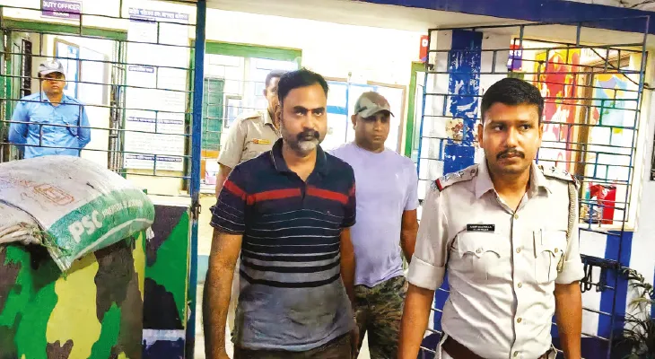 পরিবহণ দপ্তরে চাকরির নামে প্রতারণা