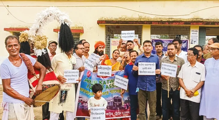 কাটোয়া-আহমদপুর লাইনে ফের একটি নয়া ট্রেন, উচ্ছ্বাস