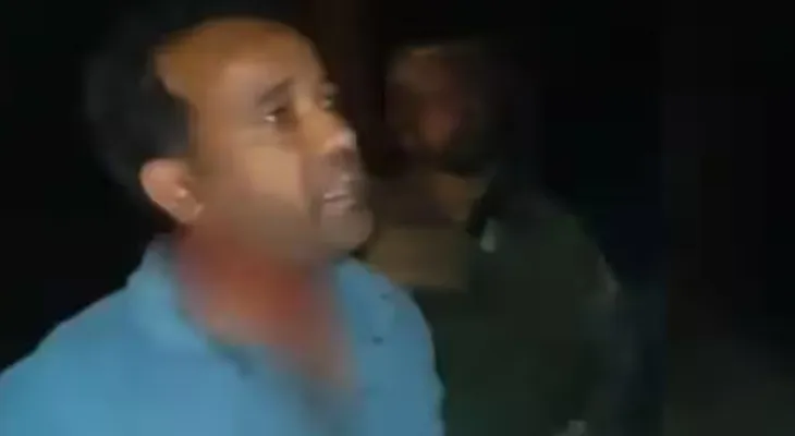 অধ্যাপককে মারধরের অভিযোগ সেনার বিরুদ্ধে, তদন্তের নির্দেশ