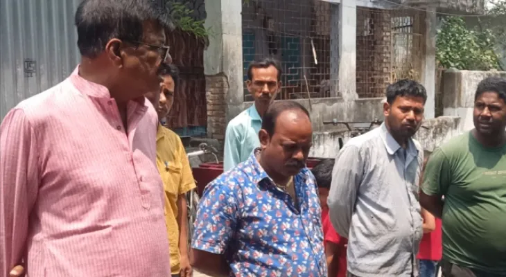 নিকাশি নালায় জঞ্জাল ফেললেই জরিমানা, হুঁশিয়ারি চেয়ারম্যানের