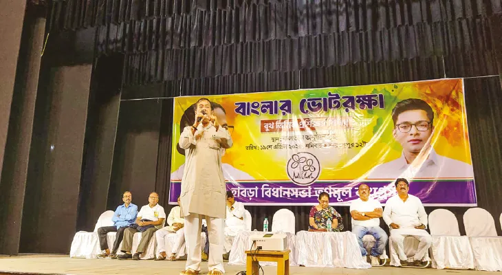 ভুয়ো ভোটার ধরার সঙ্গে লক্ষ্য জনসংযোগ বৃদ্ধি, হাবড়ায় ময়দানে নামছেন জ্যোতিপ্রিয়
