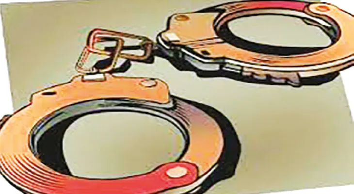 ধাপায় পুরসভার গ্যারাজে লুটের চেষ্টায় পুলিসের জালে ৪ দুষ্কৃতী