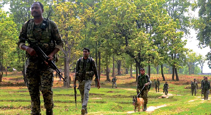 ঝাড়খণ্ডে অভিযান, কমান্ডার  বিবেক সহ খতম ৮ মাওবাদী, মাথার দাম ছিল ১ কোটি টাকা