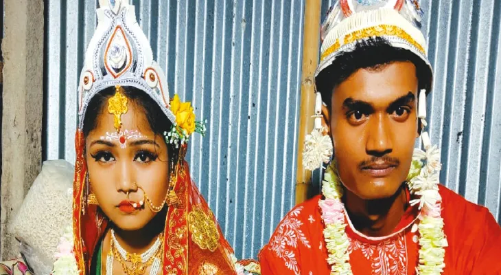 সোশ্যাল মিডিয়ায় বন্ধুত্ব থেকে হৃদয় আদানপ্রদান, চার হাত এক হল মূক ও বধির দীপ-অনামিকার