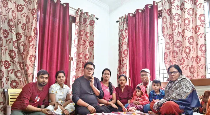 বৈষ্ণোদেবীতে তুমুল বৃষ্টি, পহেলগাঁও যাত্রা বাতিল করে রক্ষা, স্বস্তিতে কাটোয়ার প্রামাণিক পরিবার