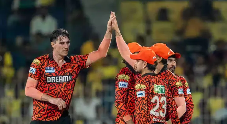 আইপিএল: ১২ রানে আউট শিবম দুবে, চেন্নাই ১১৮/৬ (১৩.৫ ওভার), বিপক্ষ হায়দরাবাদ