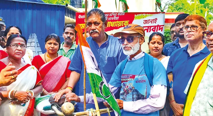 জগন্নাথ মন্দির উদ্বোধনের সাক্ষী থাকতে ৩৪ বছরের পুরনো সাইকেল নিয়ে দীঘায় পাড়ি দেবেন দুর্গাপুরের স্বপন