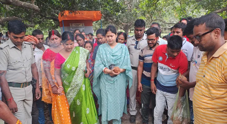 প্রায় ৩৫ লক্ষে নিকাশিনালা ইংলিশবাজারের যদুপুরে