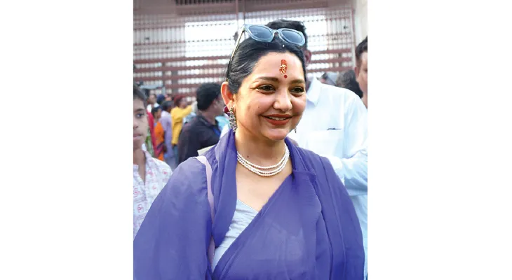 দীঘার জগন্নাথ মন্দিরের ভাস্কর্য দেখে আপ্লুত সেলিব্রিটিরা