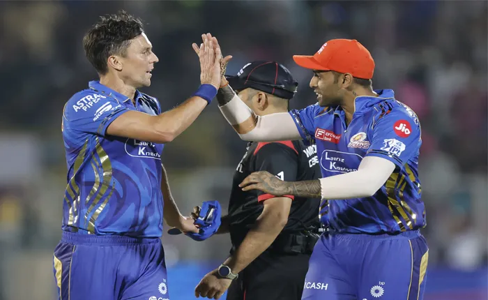 মুম্বইয়ের কাছে হেরে চলতি বছরের আইপিএলের প্লেঅফের দৌড় থেকে ছিটকে গেল রাজস্থান
