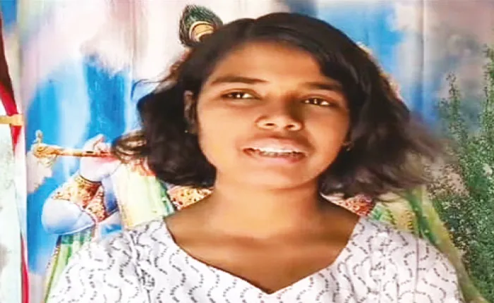 আইআইটিতে পড়ার স্বপ্ন চণ্ডীপুরের হতদরিদ্র পরিবারের মেধাবী ছাত্রীর
