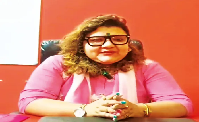 স্কুলে না গিয়েই বেতন! সাংসদ সৌমিত্রর নালিশ খারিজ সুজাতার