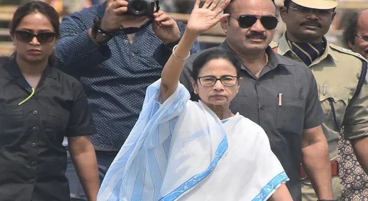 আমি অশান্তি, ষড়যন্ত্রের বিরুদ্ধে: মুখ্যমন্ত্রী